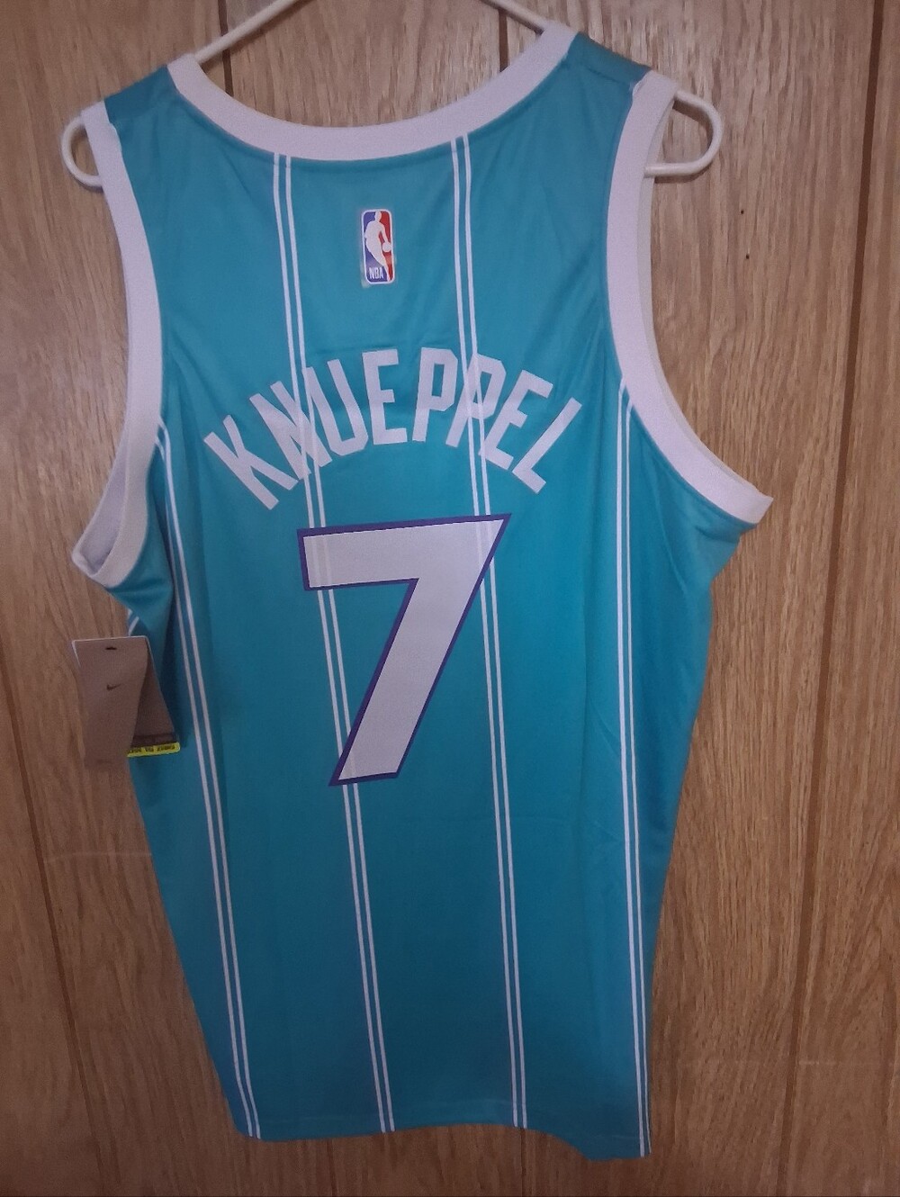 Mystery Sports Card With Kon Knueppel Charlotte Hornets Icon XL Jersey